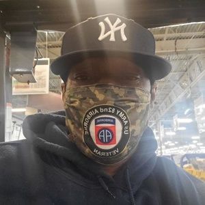 Meet your Posher, Davon